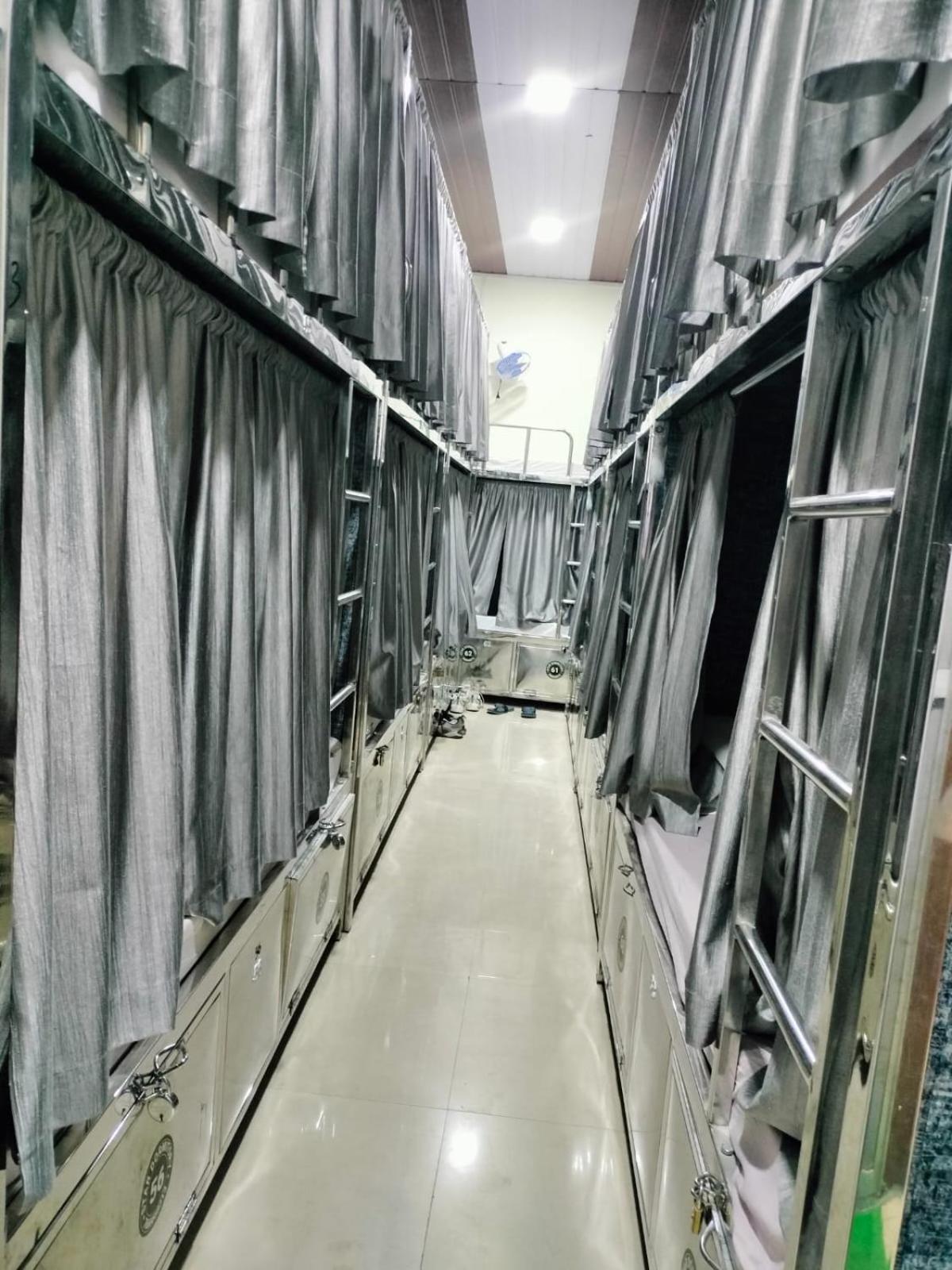 Star Dormitory Mumbai Exterior photo