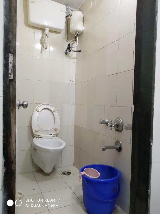 Star Dormitory Mumbai Exterior photo