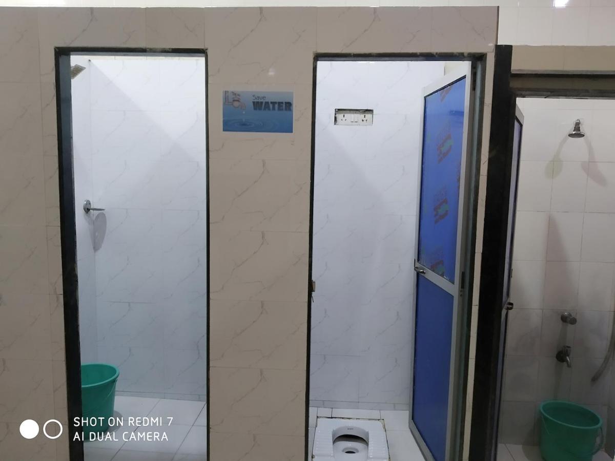 Star Dormitory Mumbai Exterior photo